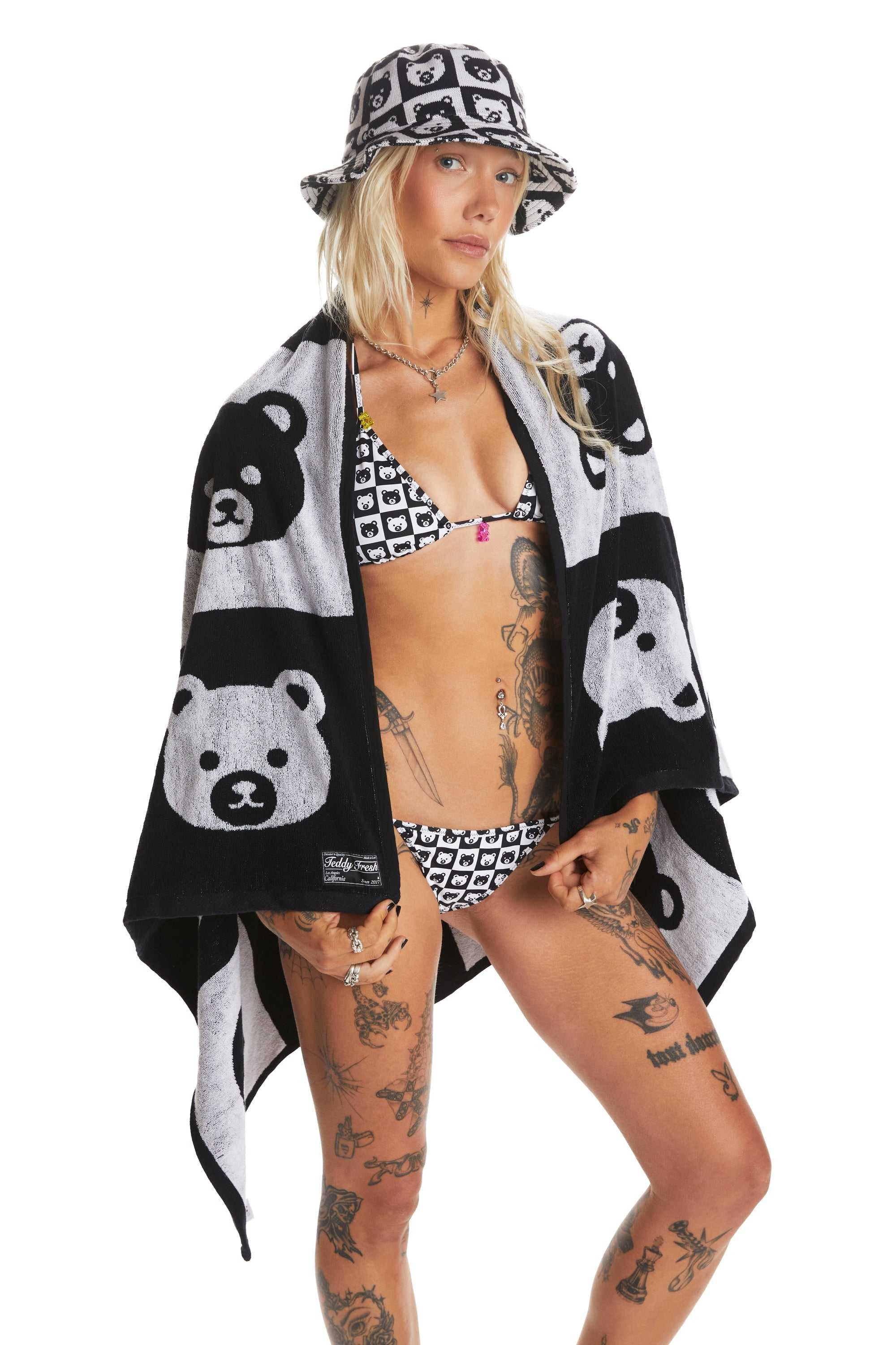 Black Multi Teddy Fresh Bear Check Beach Towel | IFBDEP147