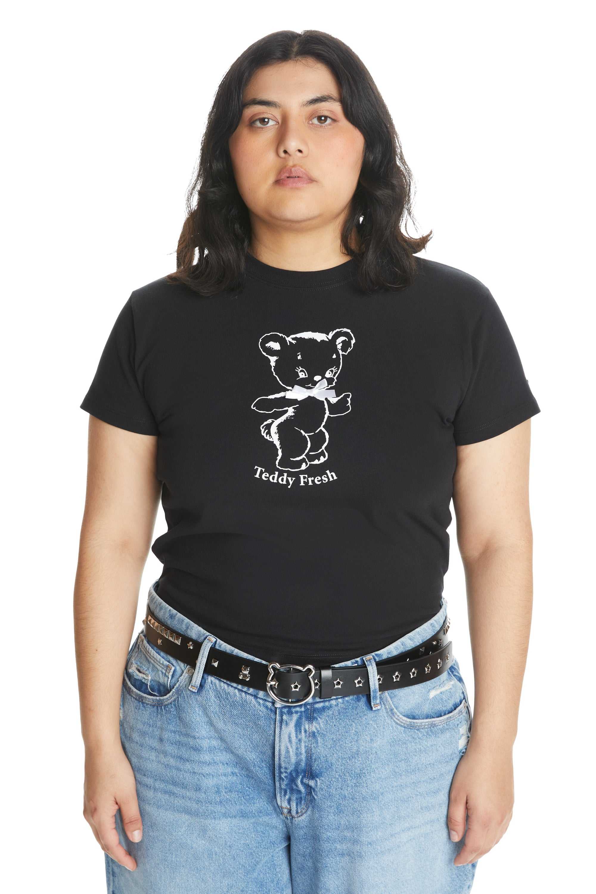 Black Teddy Fresh Bow Bear Baby Tee | VUNEYC092