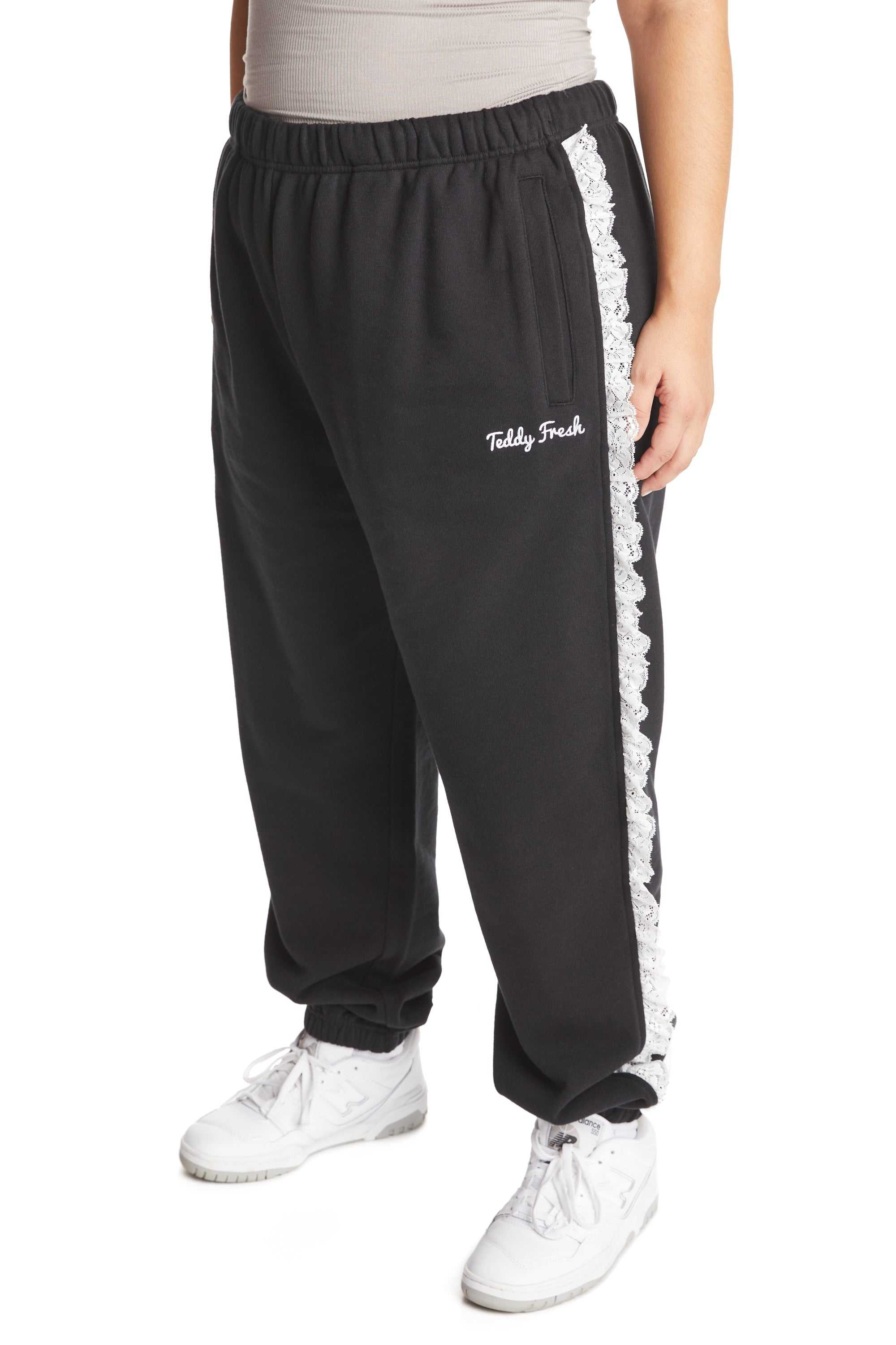 Black Teddy Fresh Lace Trim Sweatpants | EMYLBD160