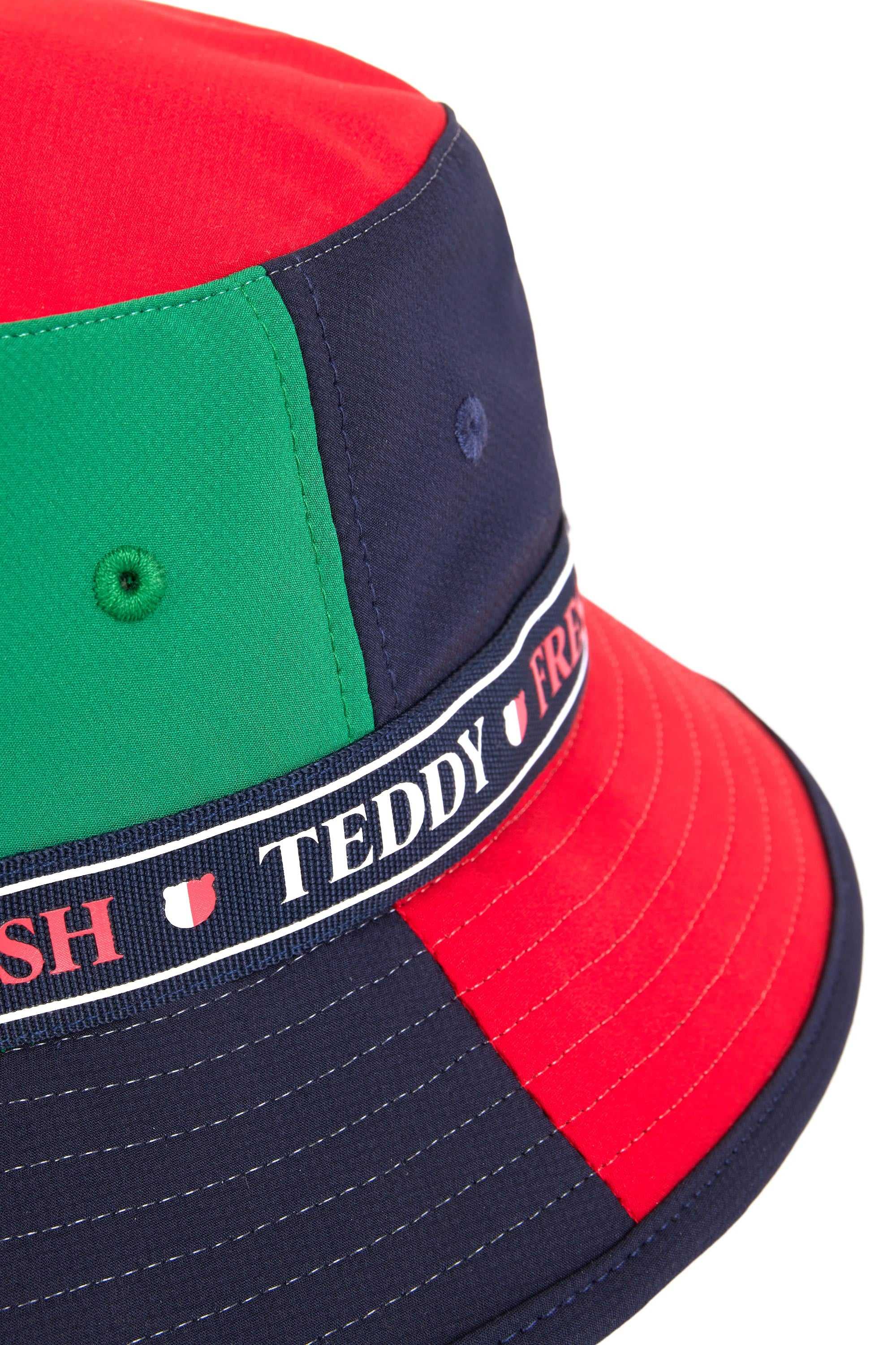 Black Teddy Fresh Shade Nylon Bucket Hat | RFPQNT867