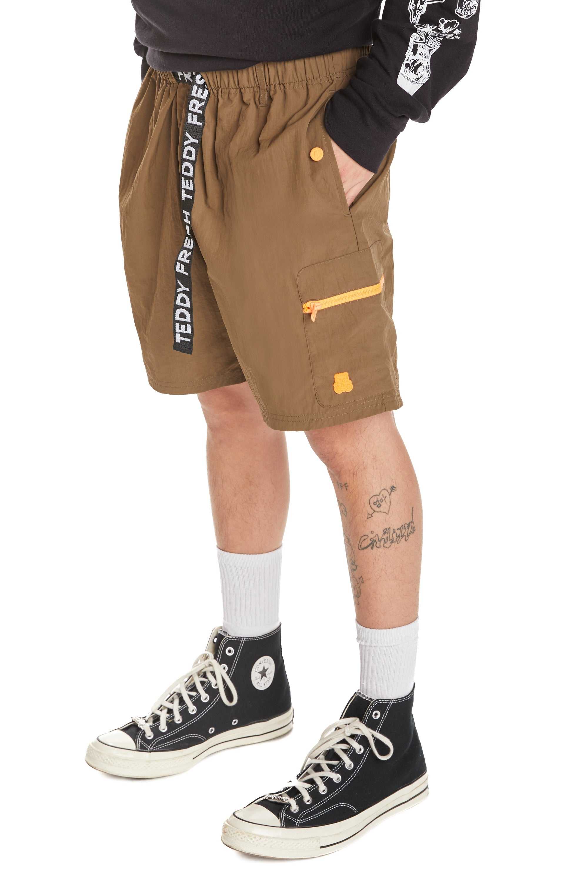 Brown Teddy Fresh Outdoor Shorts | UOTVDE281