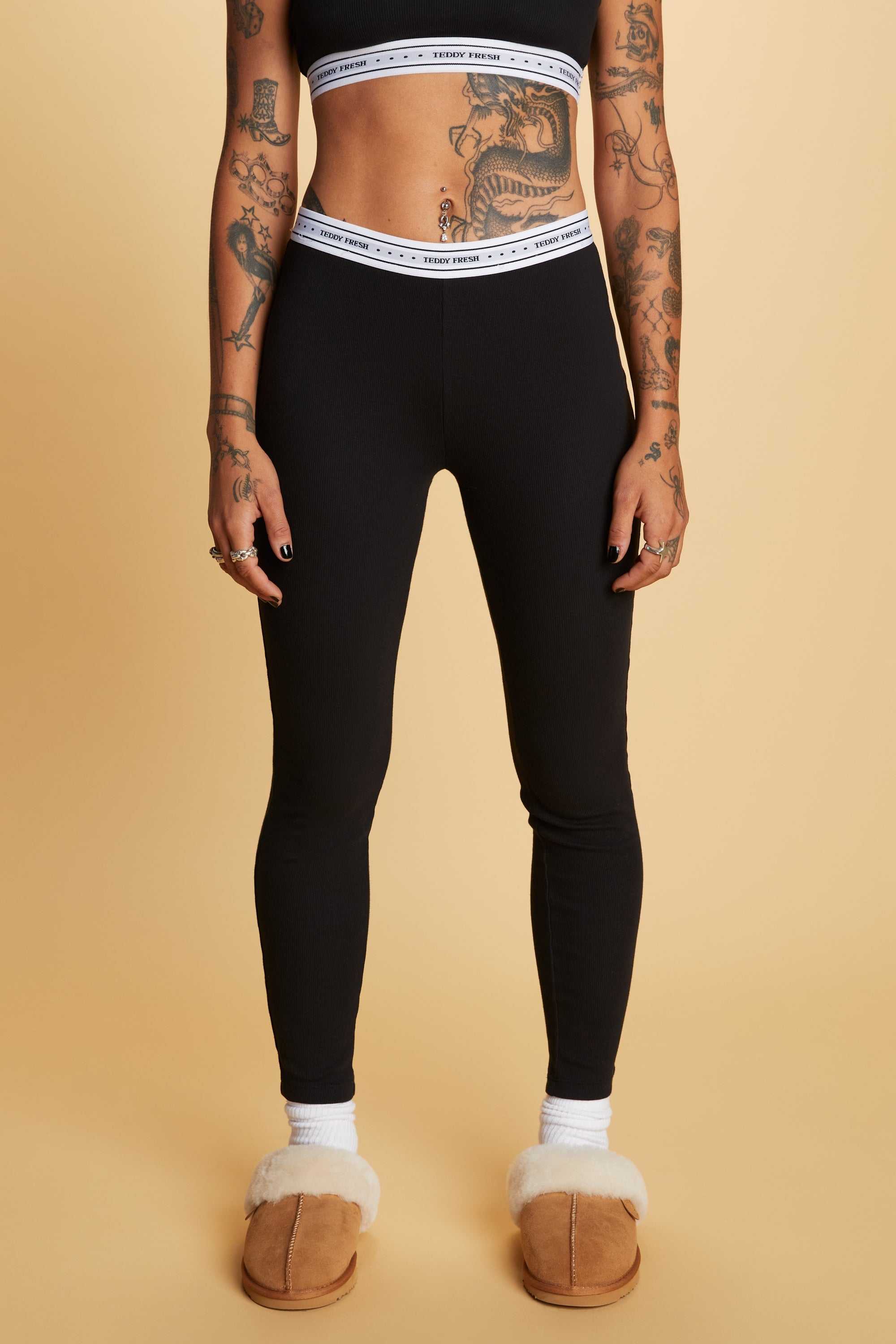 True Black Teddy Fresh Classic Rib Leggings | GSYTRU057